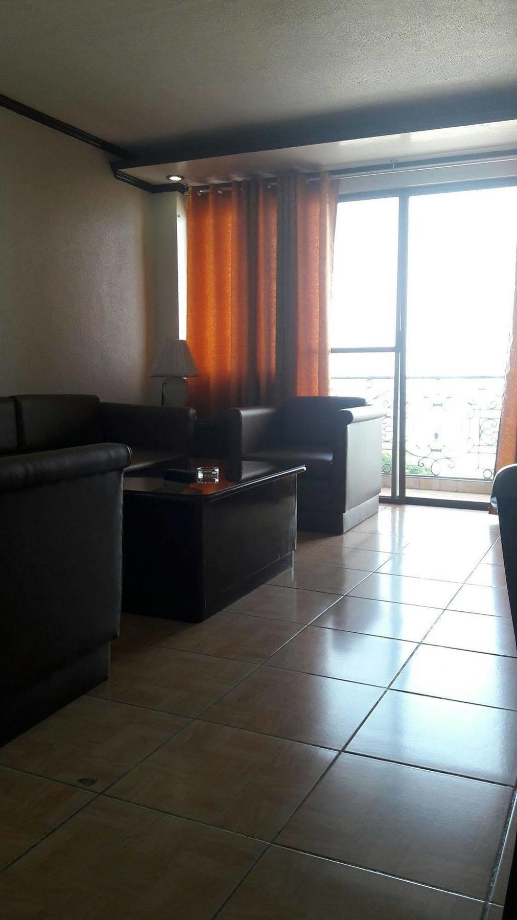 Don Felipe Hotel Ormoc Εξωτερικό φωτογραφία