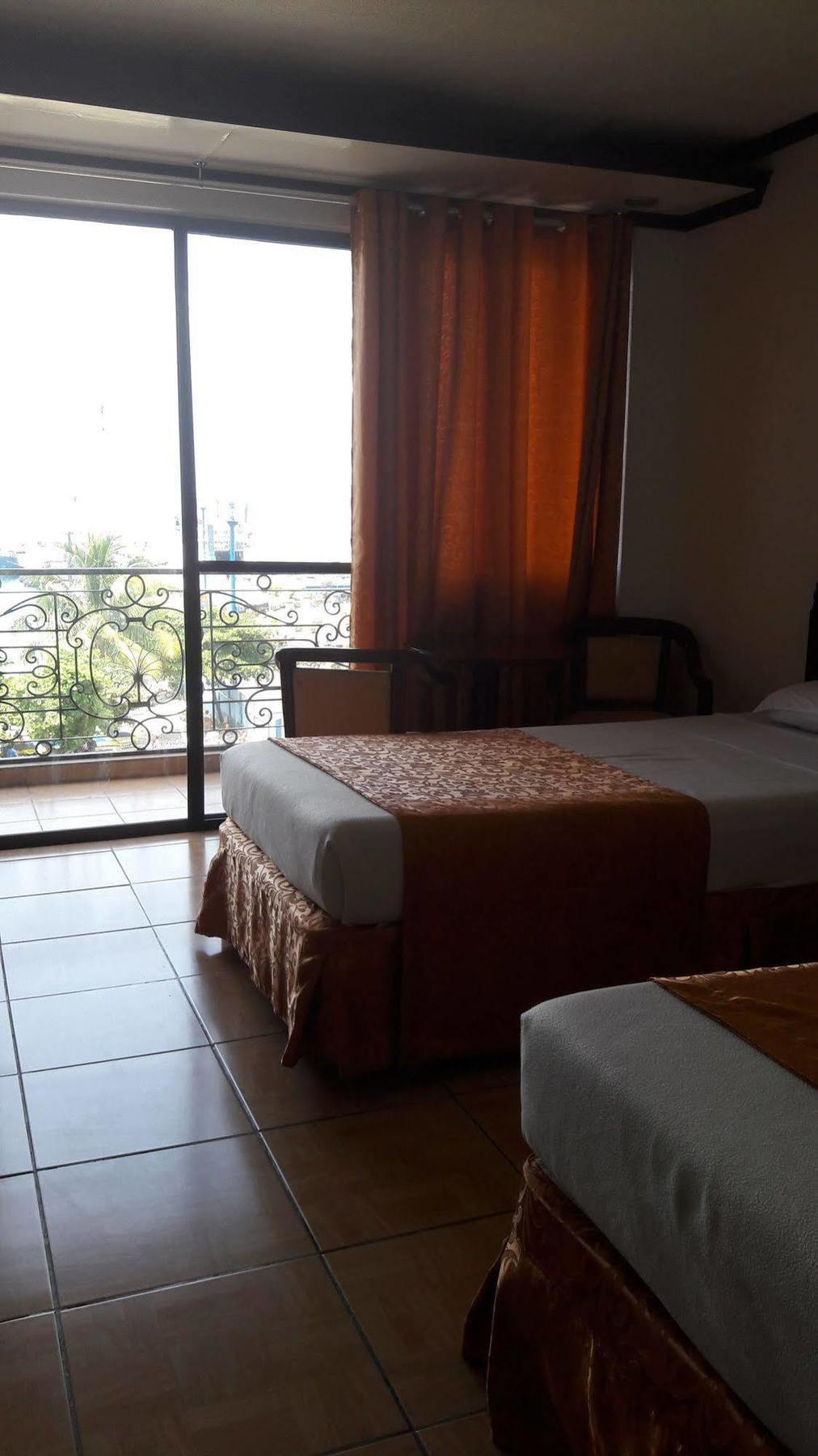 Don Felipe Hotel Ormoc Εξωτερικό φωτογραφία